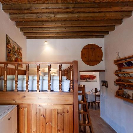 Batu Vacation House Monolithos  Екстер'єр фото