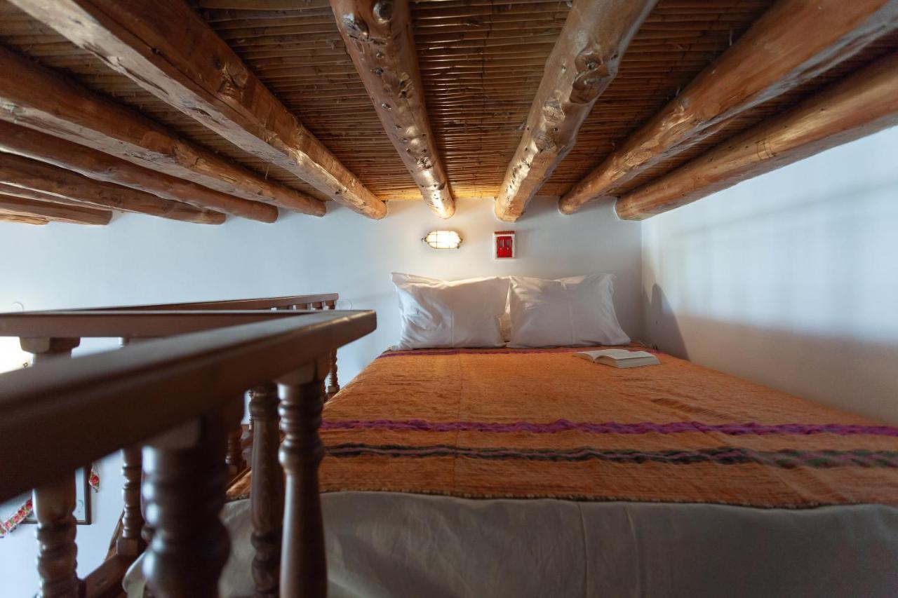 Batu Vacation House Monolithos  Екстер'єр фото