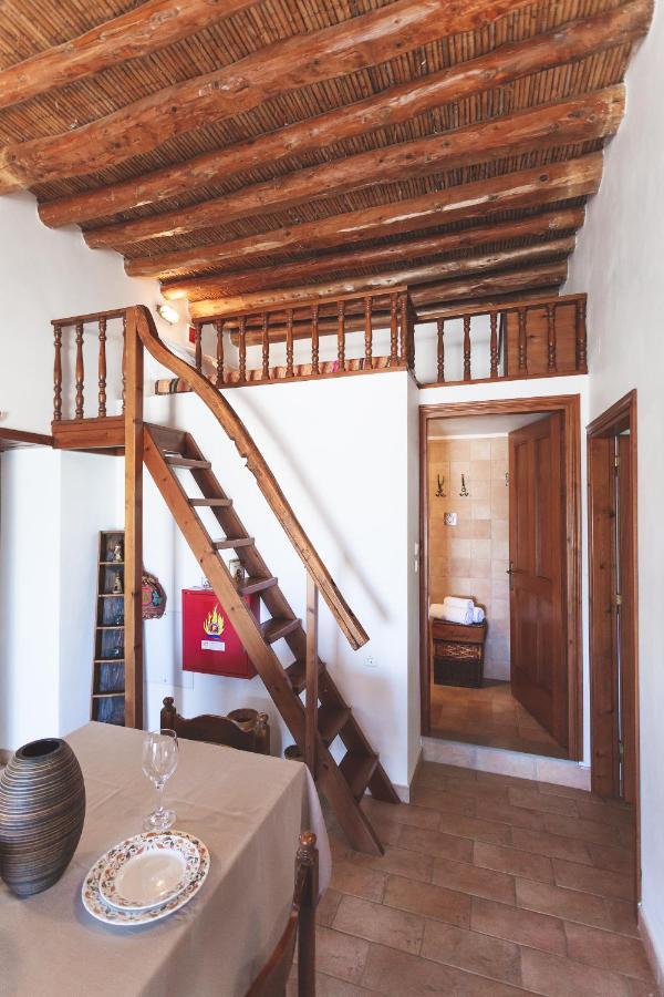 Batu Vacation House Monolithos  Екстер'єр фото