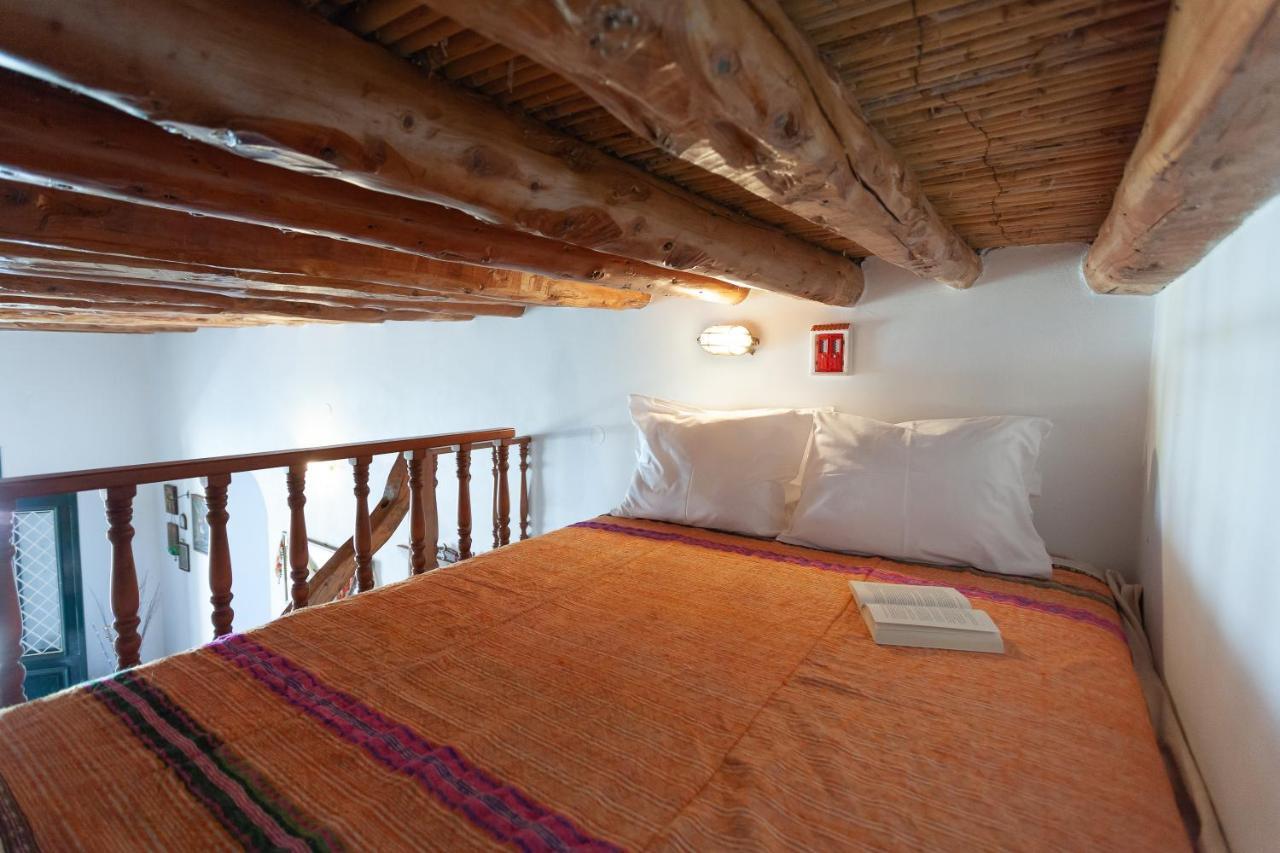 Batu Vacation House Monolithos  Екстер'єр фото