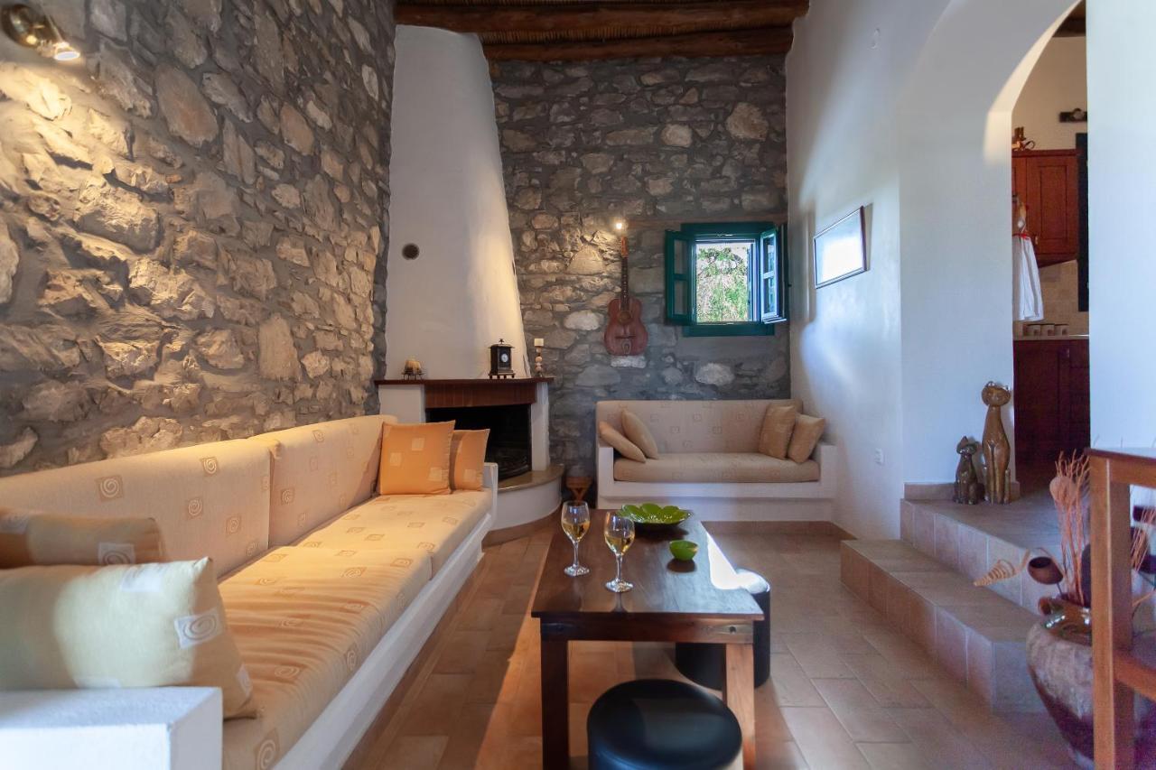 Batu Vacation House Monolithos  Екстер'єр фото